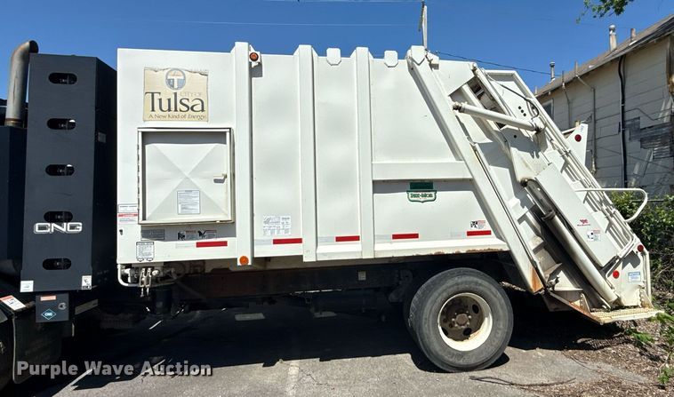 image for item EG8350 2013 Crane Carrier Low Entry refuse truck