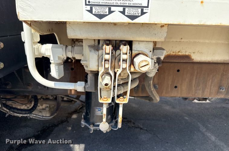 image for item EG8350 2013 Crane Carrier Low Entry refuse truck