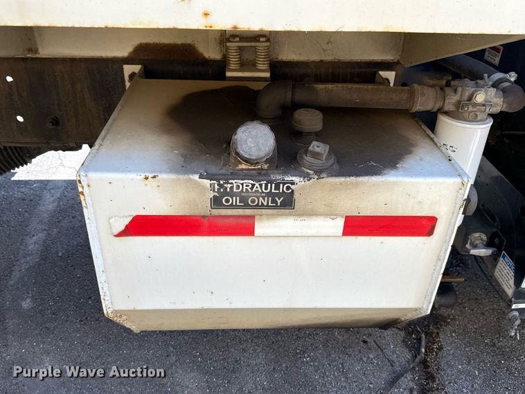 image for item EG8350 2013 Crane Carrier Low Entry refuse truck