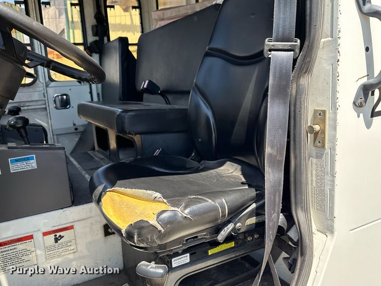 image for item EG8350 2013 Crane Carrier Low Entry refuse truck