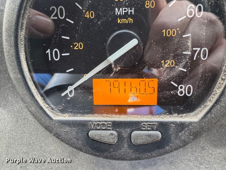 image for item EG8350 2013 Crane Carrier Low Entry refuse truck