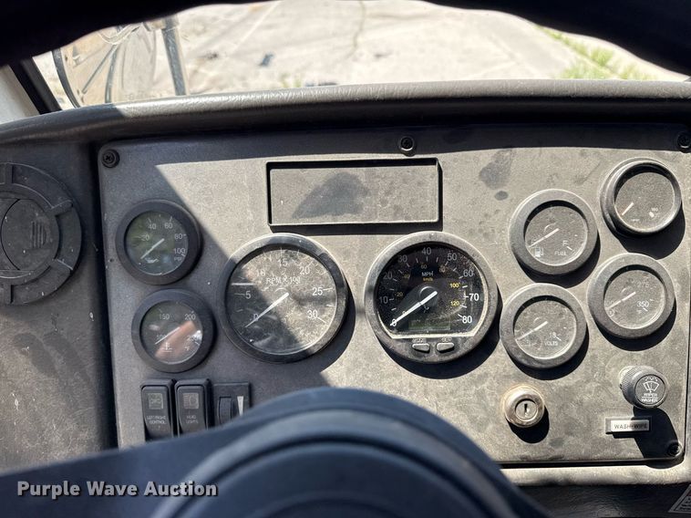 image for item EG8350 2013 Crane Carrier Low Entry refuse truck