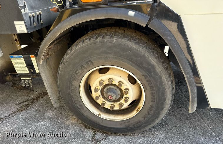 image for item EG8350 2013 Crane Carrier Low Entry refuse truck