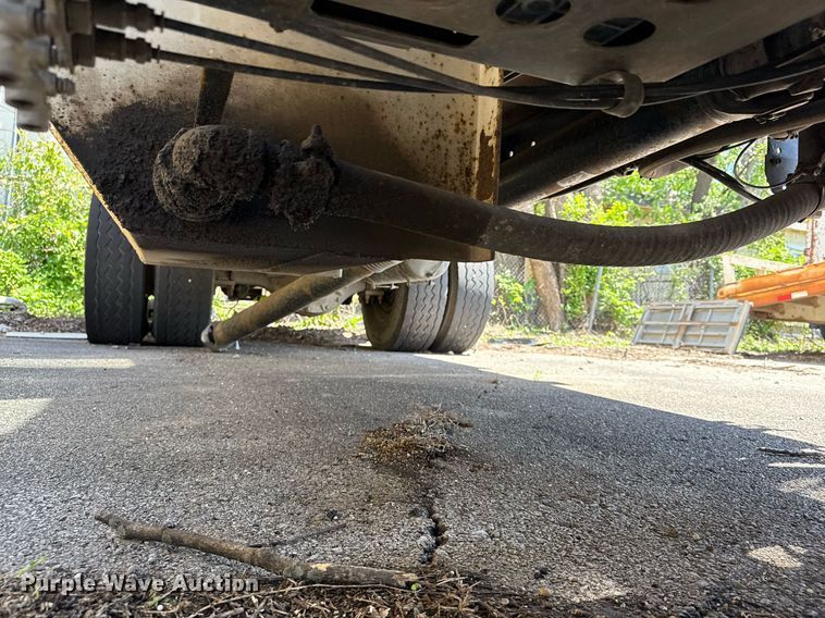 image for item EG8350 2013 Crane Carrier Low Entry refuse truck