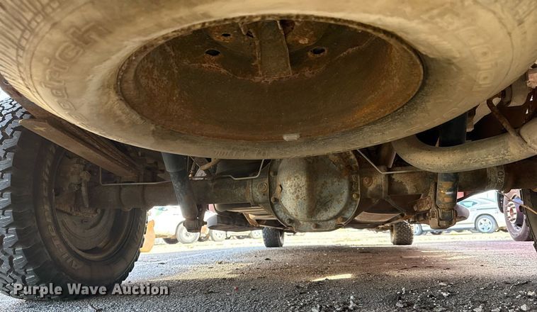 image for item EG8419 2001 Ford F150 SuperCab pickup truck