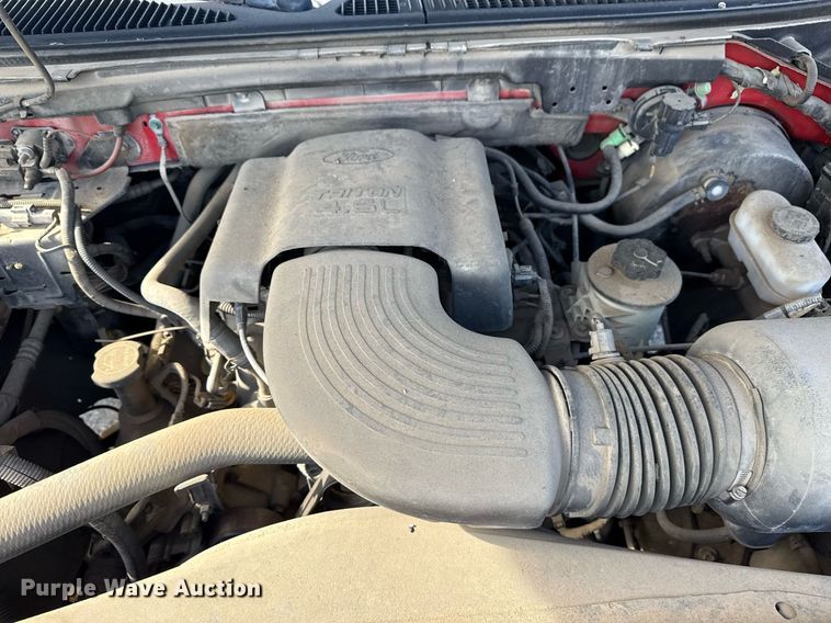 image for item EG8419 2001 Ford F150 SuperCab pickup truck