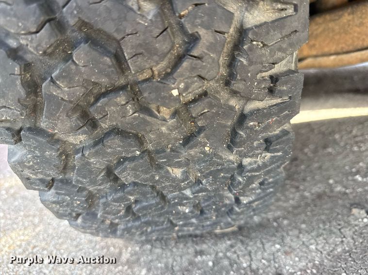 image for item EG8419 2001 Ford F150 SuperCab pickup truck