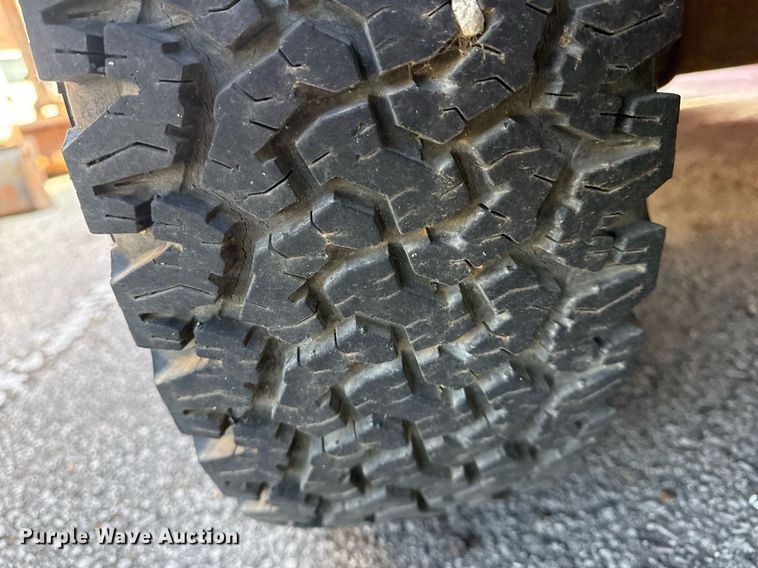 image for item EG8419 2001 Ford F150 SuperCab pickup truck