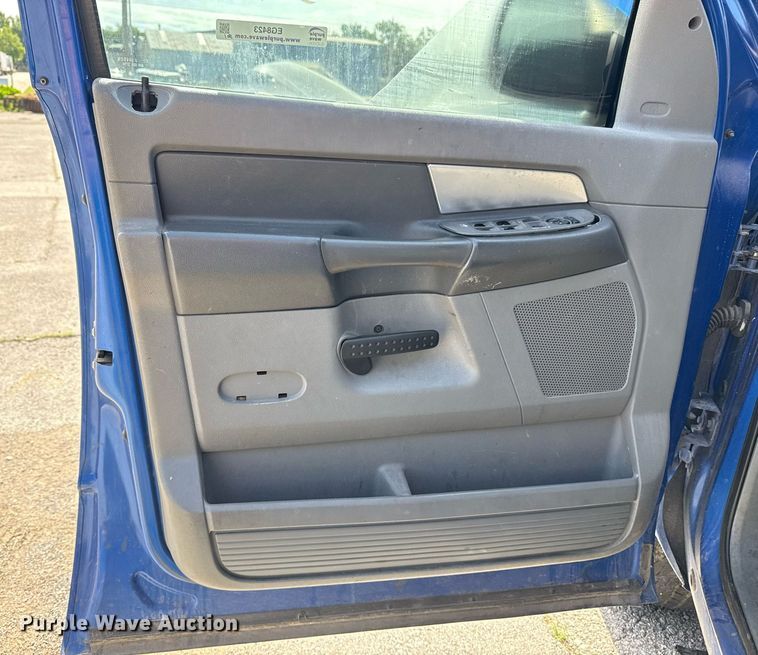 image for item EG8423 2008 Dodge Ram 1500 Quad Cab pickup truck