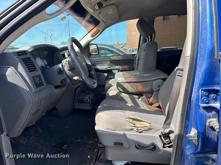 image for item EG8423 2008 Dodge Ram 1500 Quad Cab pickup truck