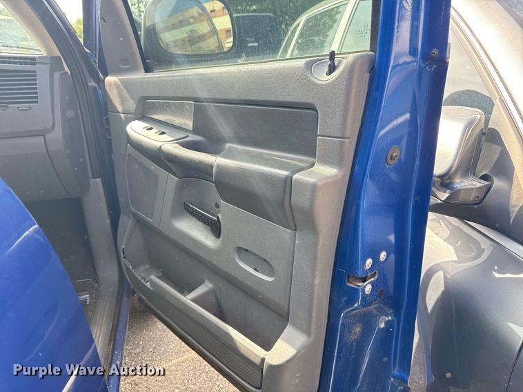 image for item EG8423 2008 Dodge Ram 1500 Quad Cab pickup truck