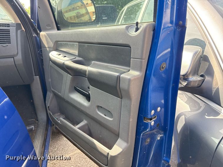 image for item EG8423 2008 Dodge Ram 1500 Quad Cab pickup truck