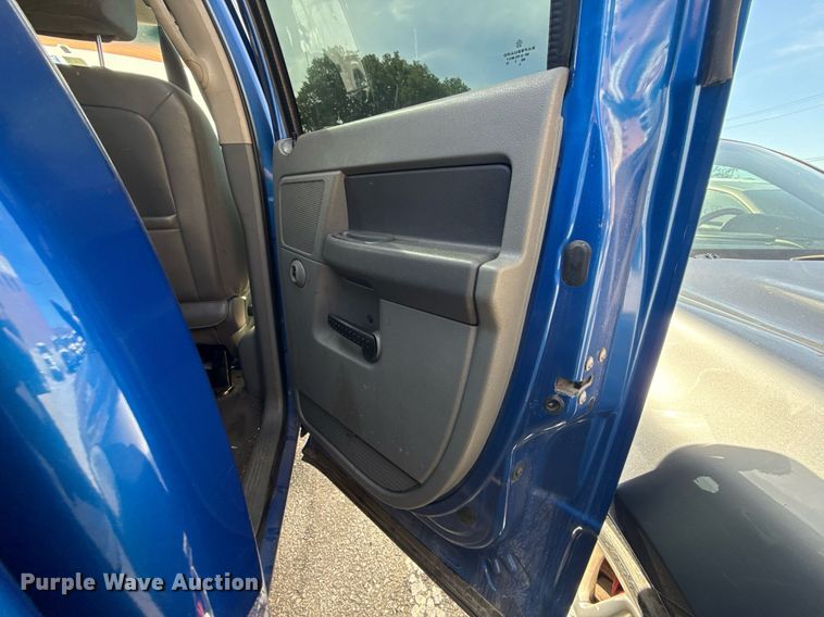 image for item EG8423 2008 Dodge Ram 1500 Quad Cab pickup truck