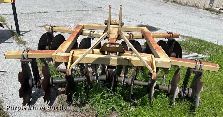 image for item EG8425 Land Pride tandem disk