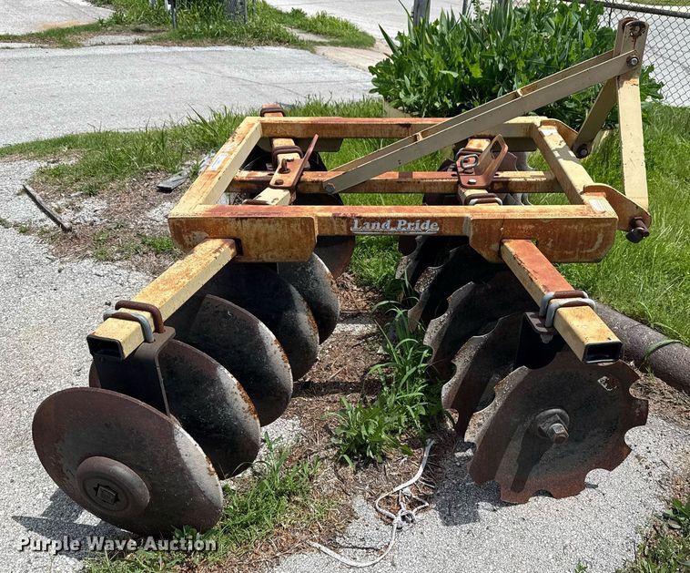 image for item EG8425 Land Pride tandem disk