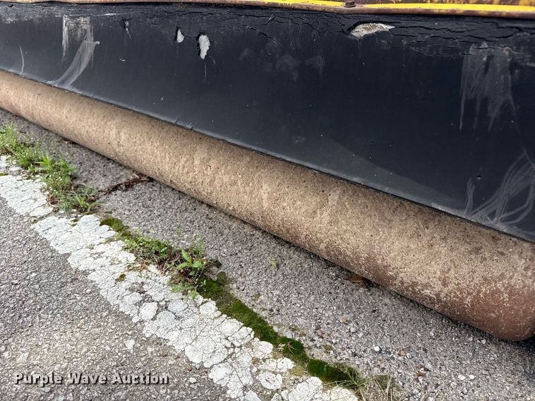 image for item EG8426 Flail mower