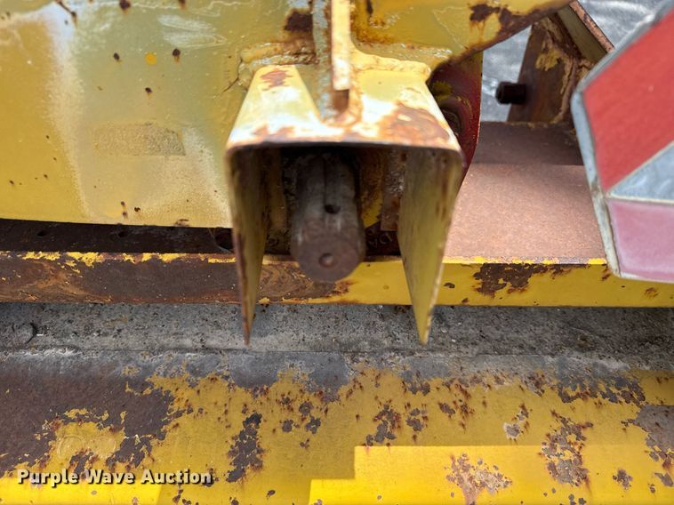 image for item EG8426 Flail mower