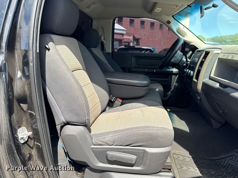 image for item EG8428 2012 Dodge Ram 1500 pickup truck