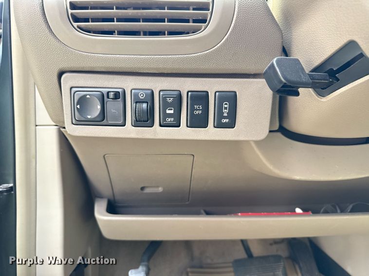 image for item EG8430 2005 Nissan Quest 