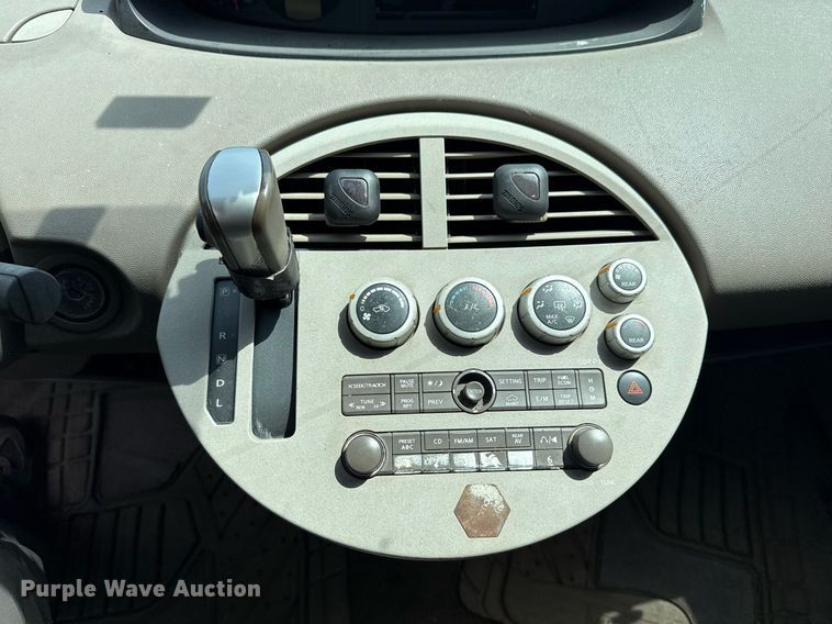 image for item EG8430 2005 Nissan Quest 