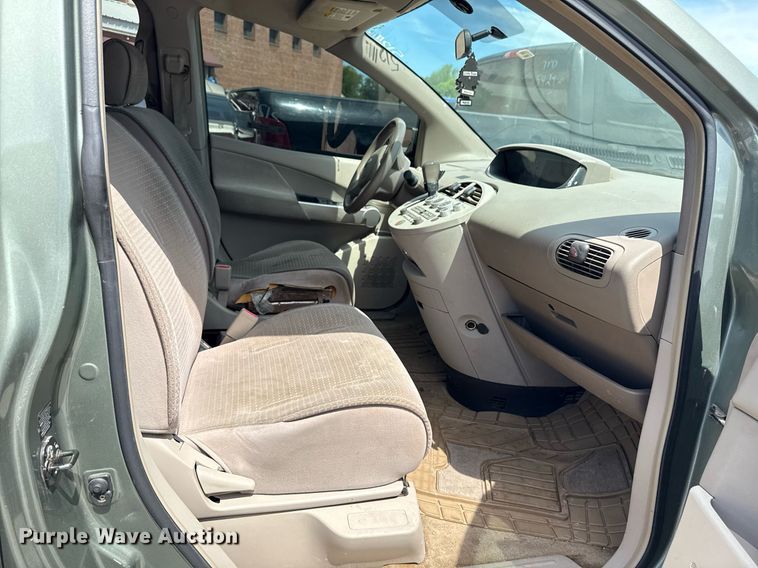 image for item EG8430 2005 Nissan Quest 