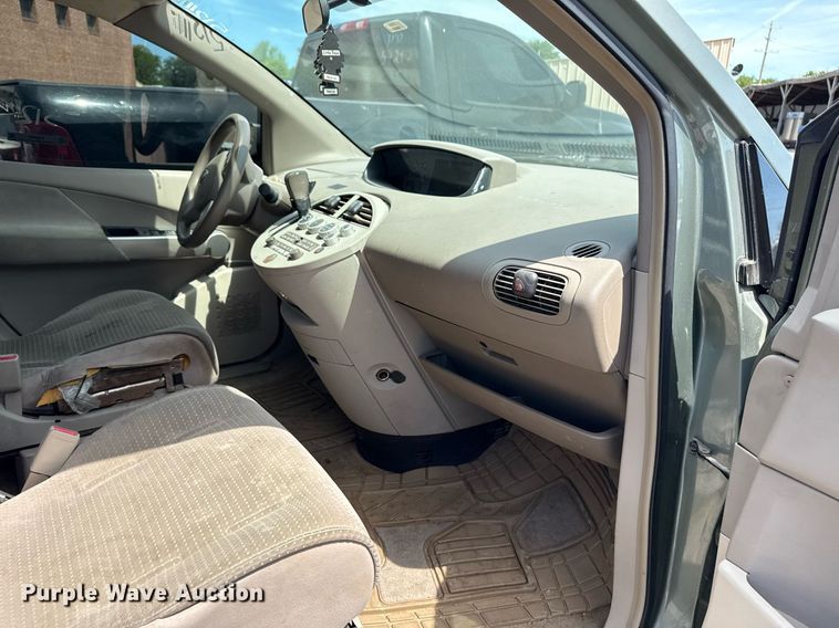 image for item EG8430 2005 Nissan Quest 