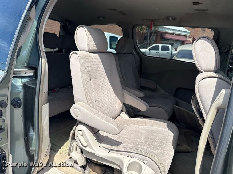 image for item EG8430 2005 Nissan Quest 