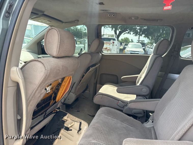 image for item EG8430 2005 Nissan Quest 