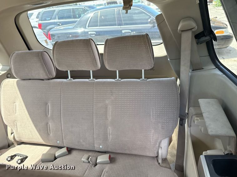image for item EG8430 2005 Nissan Quest 