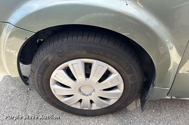 image for item EG8430 2005 Nissan Quest 