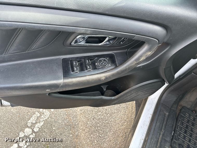 image for item EG8433 2018 Ford Taurus Police Interceptor 