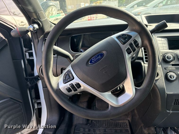 image for item EG8433 2018 Ford Taurus Police Interceptor 