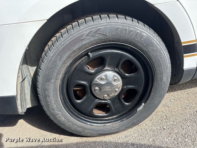 image for item EG8433 2018 Ford Taurus Police Interceptor 