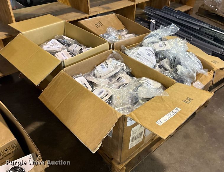 image for item EG8435 Approximately 145 antennas