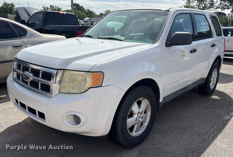 image for item EG8438 2010 Ford Escape SUV