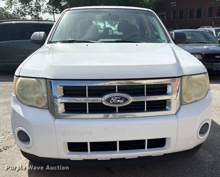 image for item EG8438 2010 Ford Escape SUV