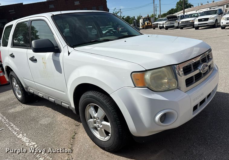 image for item EG8438 2010 Ford Escape SUV
