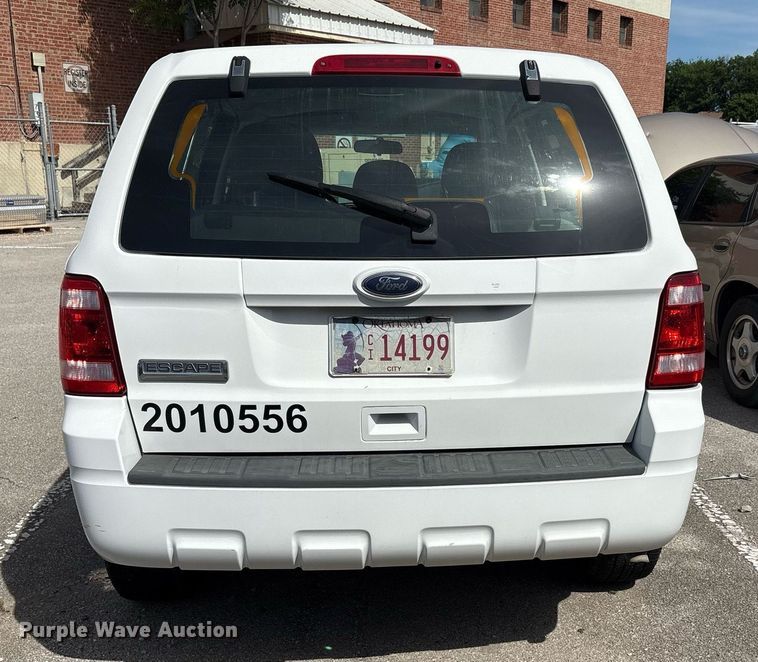 image for item EG8438 2010 Ford Escape SUV