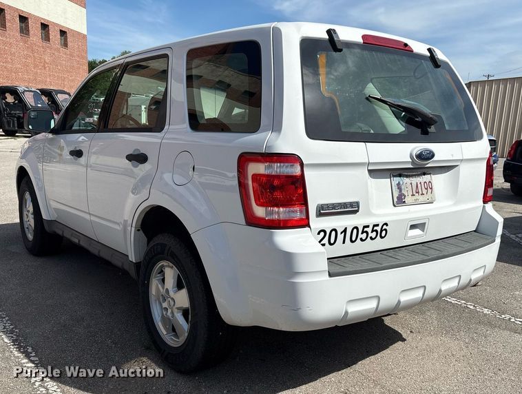 image for item EG8438 2010 Ford Escape SUV