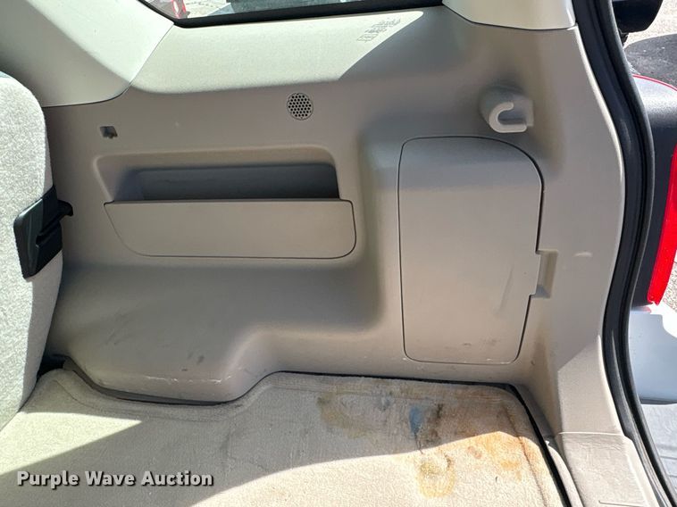 image for item EG8438 2010 Ford Escape SUV