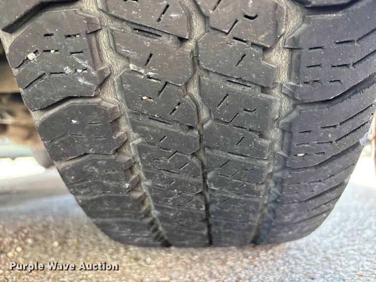 image for item EG8438 2010 Ford Escape SUV