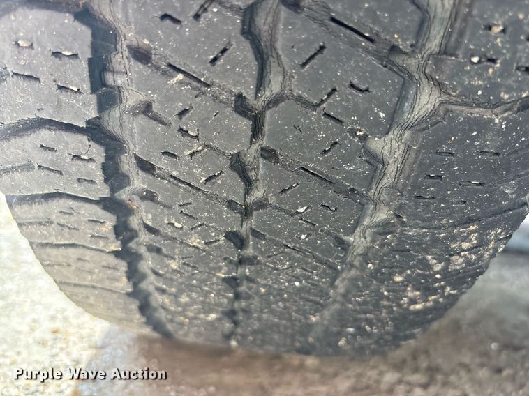 image for item EG8438 2010 Ford Escape SUV