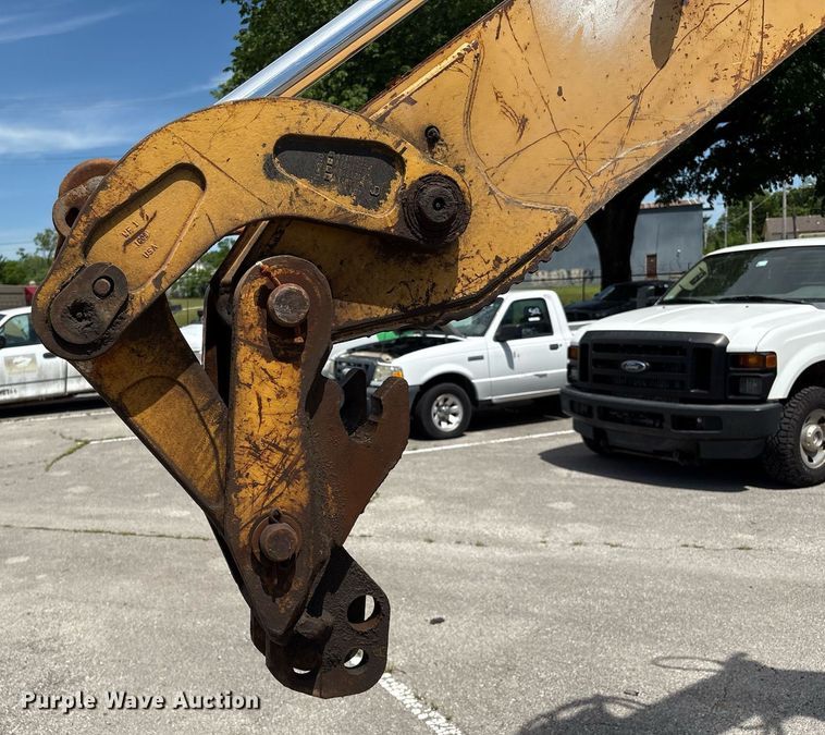 image for item EG8440 2001 John Deere 310SG backhoe