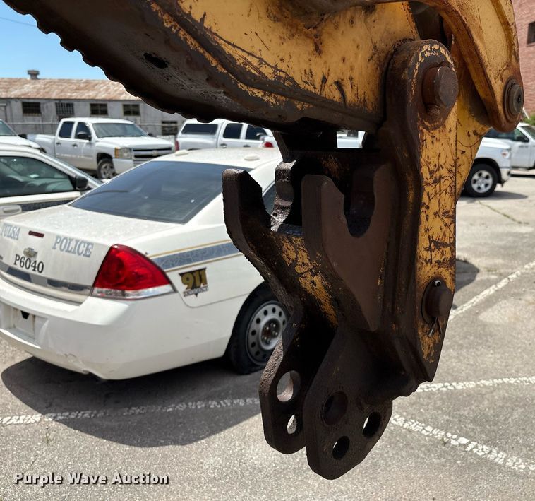 image for item EG8440 2001 John Deere 310SG backhoe