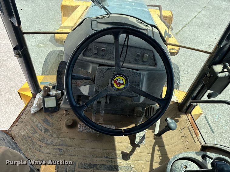 image for item EG8440 2001 John Deere 310SG backhoe