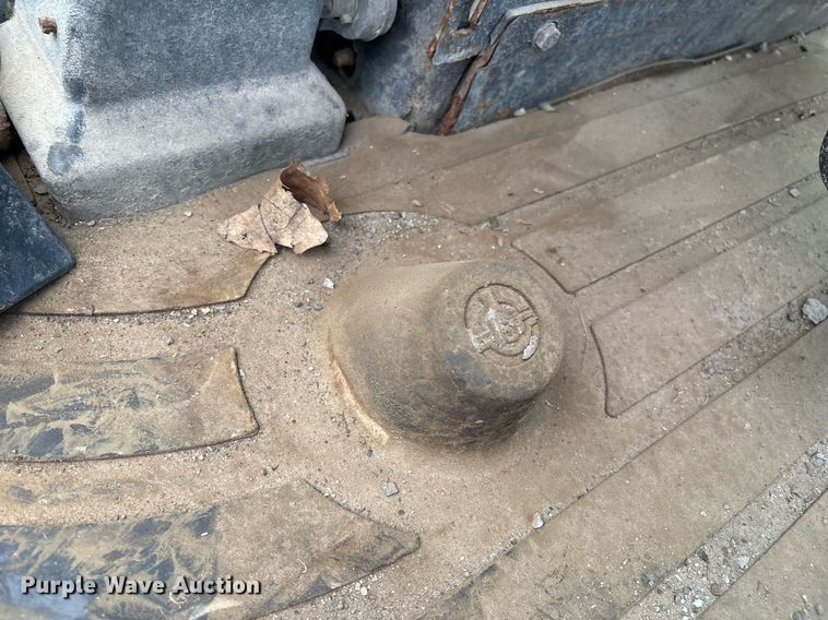 image for item EG8440 2001 John Deere 310SG backhoe