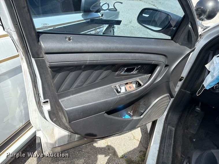 image for item EG8441 2014 Ford Taurus Police Interceptor 