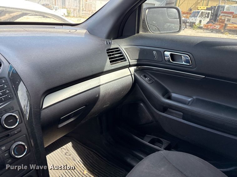 image for item EG8443 2017 Ford Explorer Police Interceptor SUV