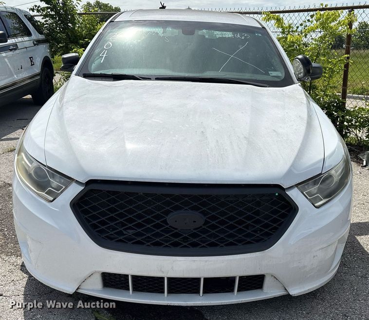 image for item EG8445 2014 Ford Taurus Police Interceptor 