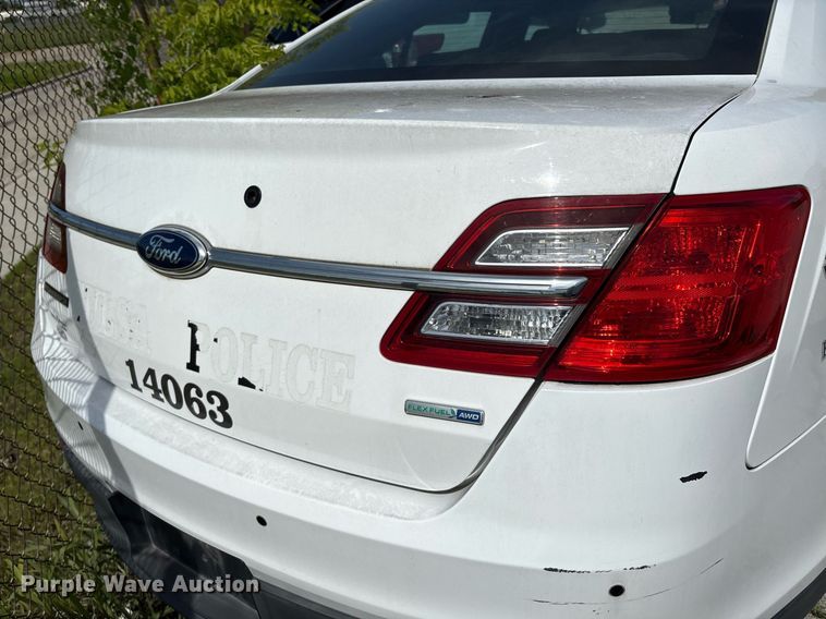 image for item EG8445 2014 Ford Taurus Police Interceptor 
